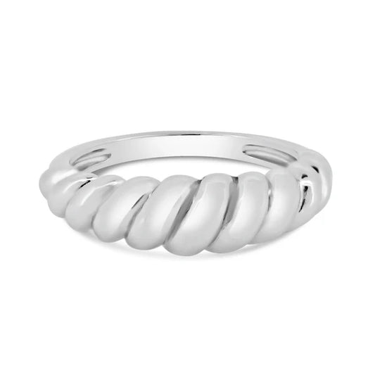 Croissant Design Ring
